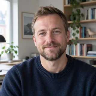 AI-genererat portrÀtt av den fiktiva profilen Nils Lindqvist